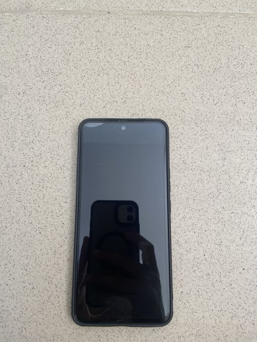 Игравой телефон Vivo v40 lite