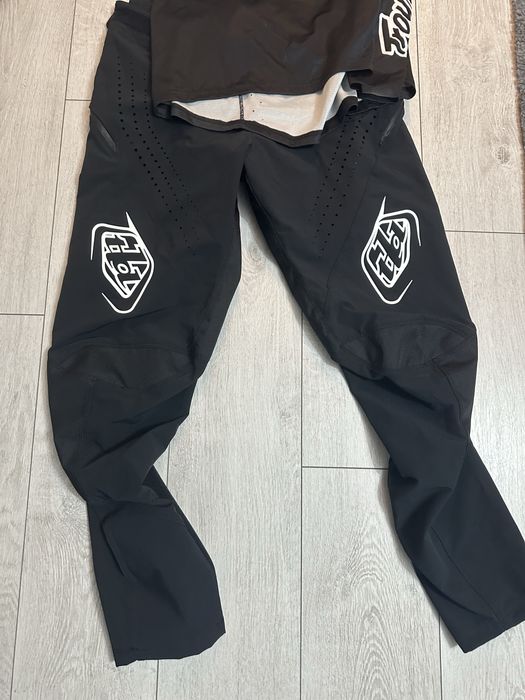 Echipament bicicleta