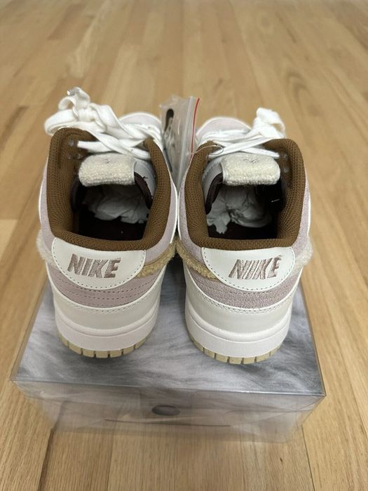 Nike Dunk Low Year of Rabbit