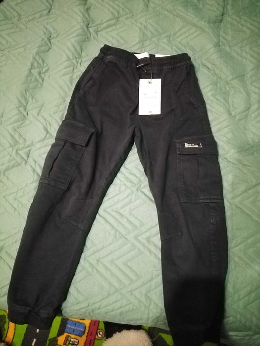 Нов панталон на ZARA за 6 годишно момче
