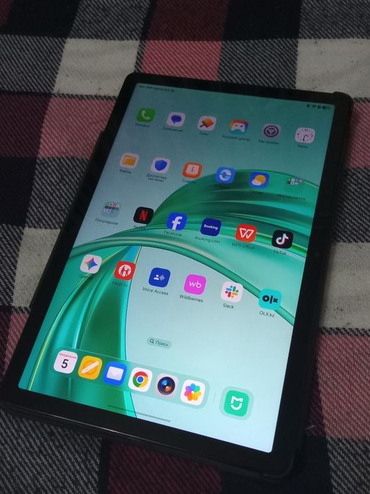 Планшет HONOR Pad X8a + чехол-клавиатура