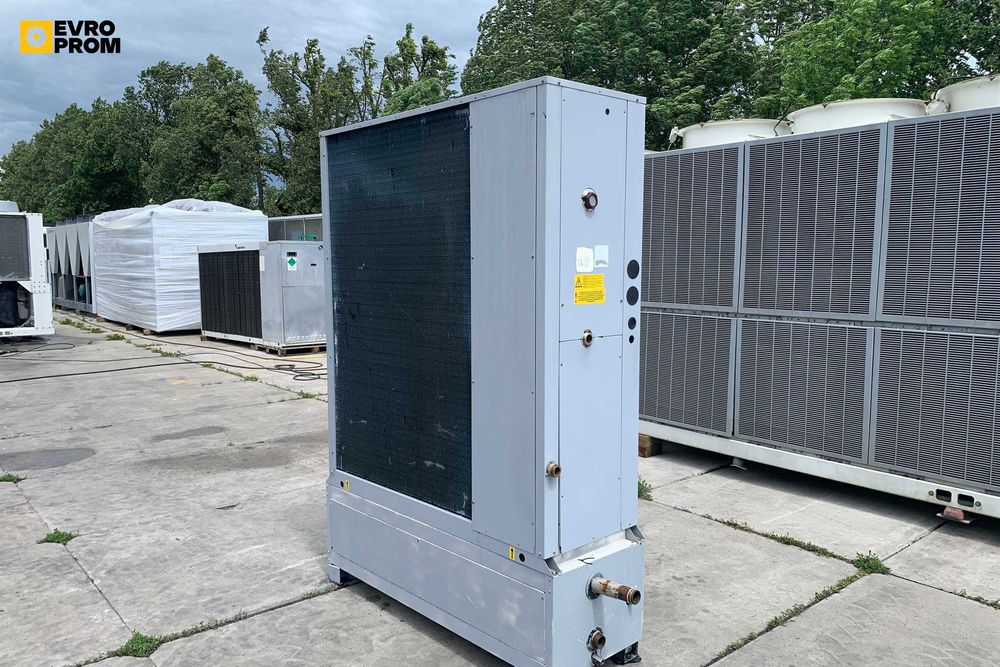 Chiller/Pompă de căldură răcit cu aer SYSTEMAIR SYSCROLL – 20 kW/20 kW | chiller 15 kw pret | Second hand