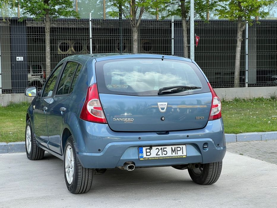 DACIA Sandero 2009 — imagine 3