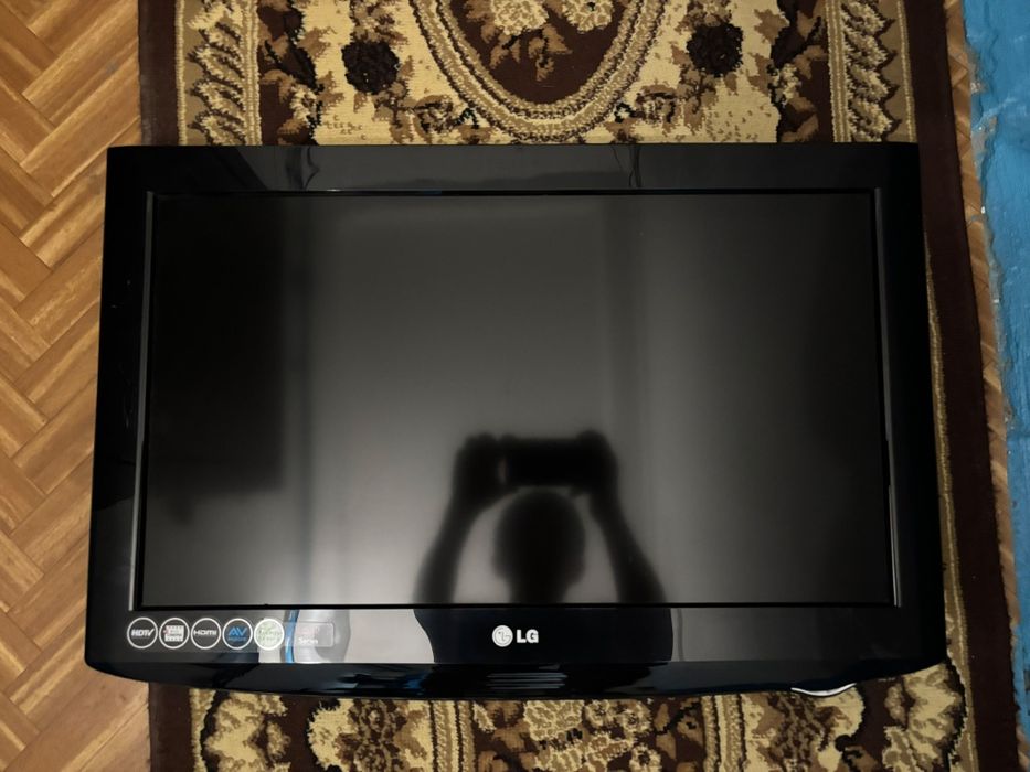 Телевизор LG tvv