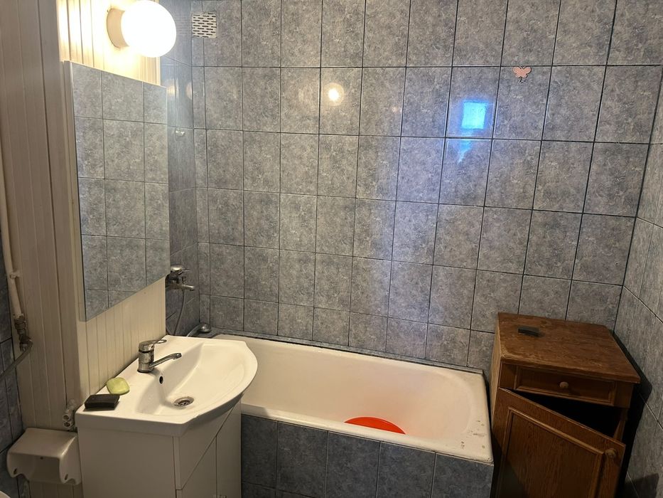 Garsoniera de Închiriat