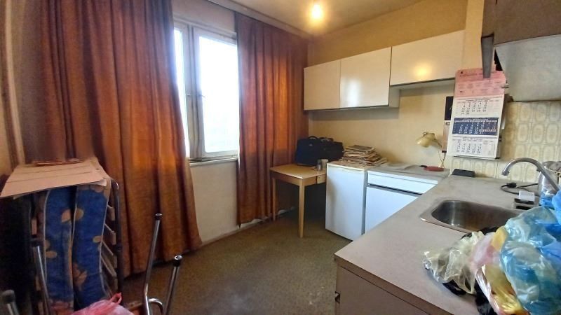Продава се Двустаен апартамент в София, Красна поляна 3 - 42 кв.м за 2617 €/кв.м - Снимка #1