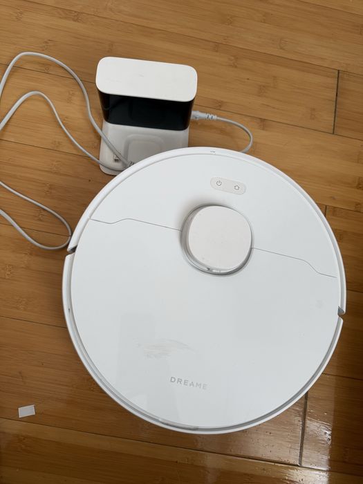 Робот пылесос продам