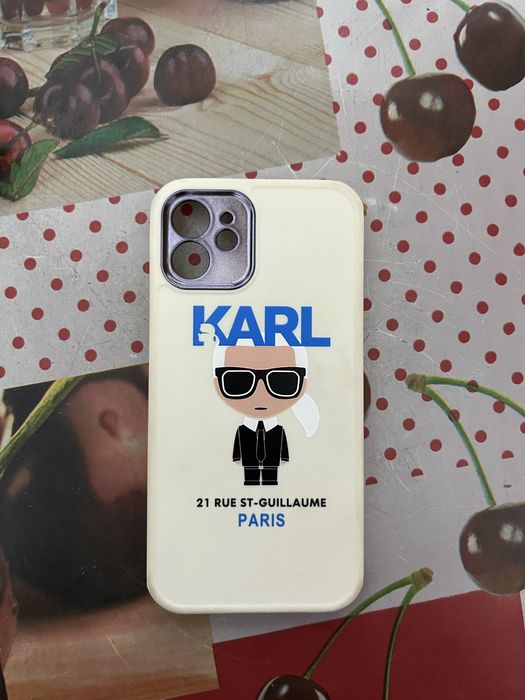 Чехлы на айфон 12