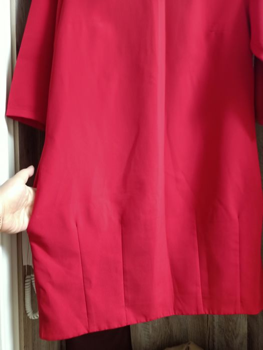 Продам красное платье