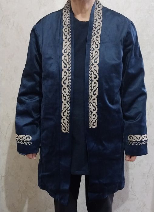 Чапаны и камзолы новые