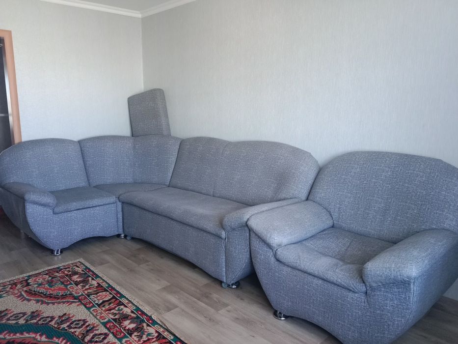 Продам угловой диван