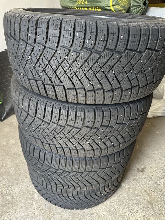 Pirelli ICE ZERO FR ( ЗИМА) 235/45/18