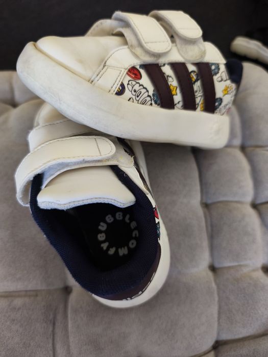 Детски сандали и маратонки