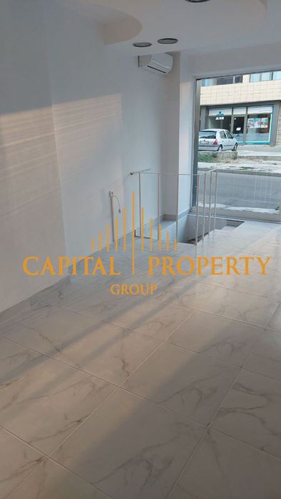 Дава се под наем Магазин в Варна, Център - 52 кв.м за 650 € - Снимка #3