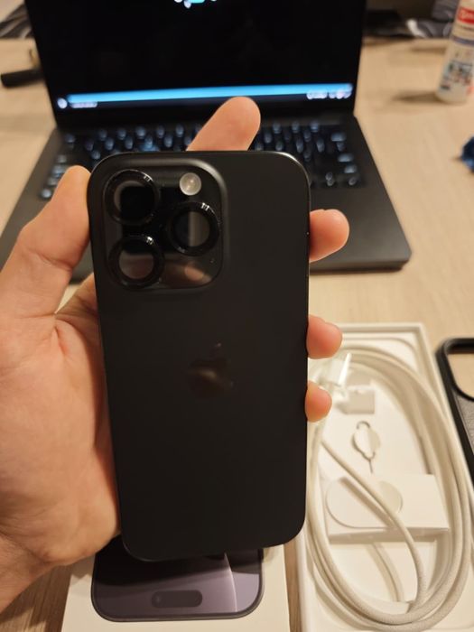 Продам IPhone 16 Pro 256GB