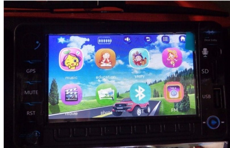 Masinuta electrica cu telecomanda Ford Ranger, Negru 4×4, ecran LCD

Informatii:
 Deschiderea coletului la livrare

 14 zile drept de retur