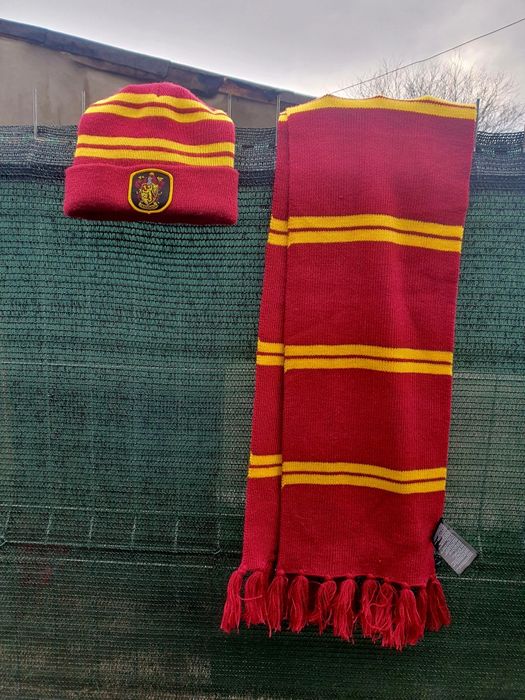 Set fular si caciula HarryPotter