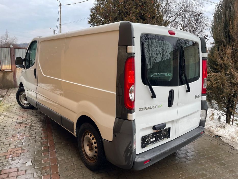 Renault Trafic 2.0 dCi 115cp 2011