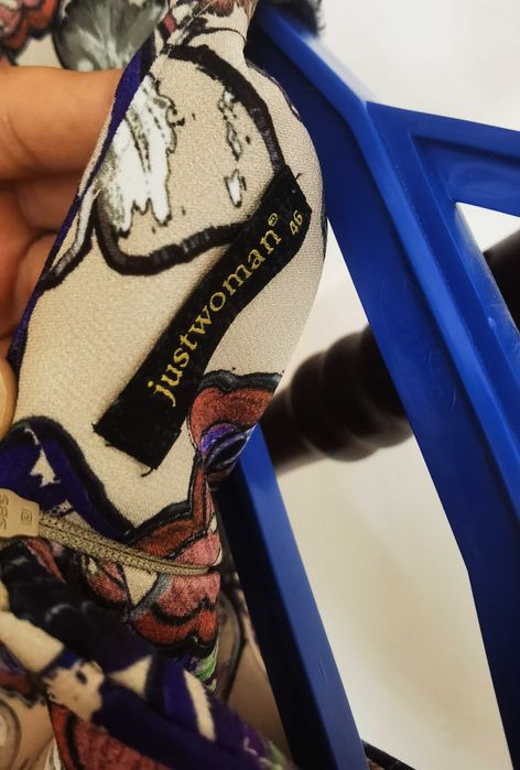 Продам женское платье