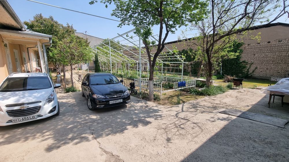 Участок шайхонтохур кукча ок,лон махалла