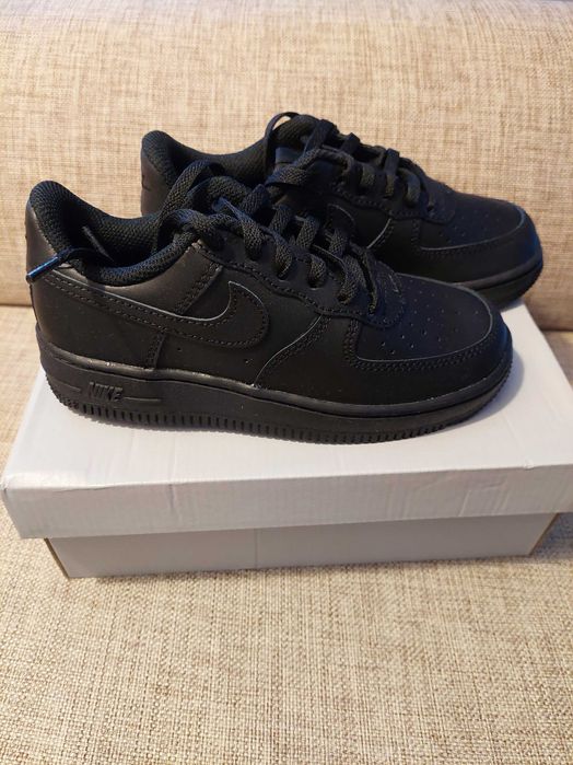 Детски маратонки NikeAir Force 1