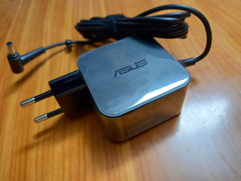 Cablu alimentare Asus