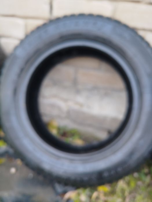Продам шины зимние