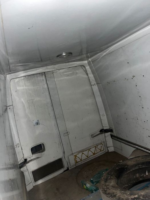 Dezmembrez Mercedes sprinter 313 2.2d