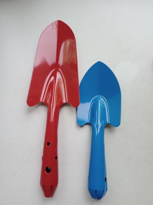 Садовые совочки .