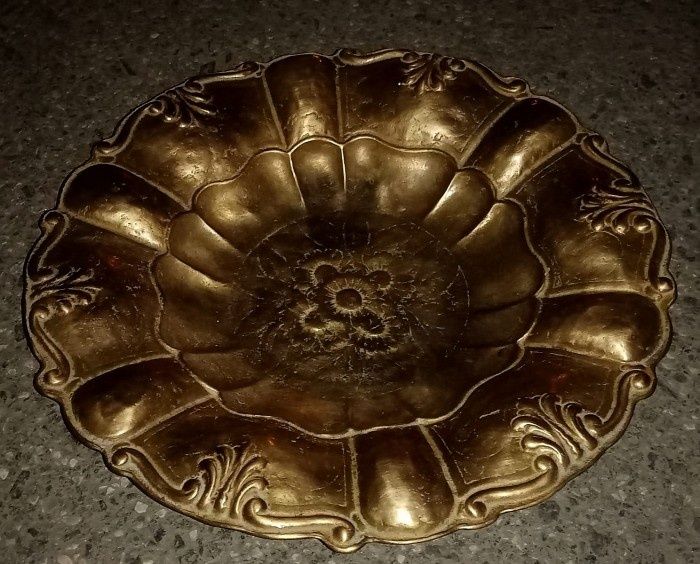 Farfurie, aplica de perete antica din bronz masiv de dimensiuni impres