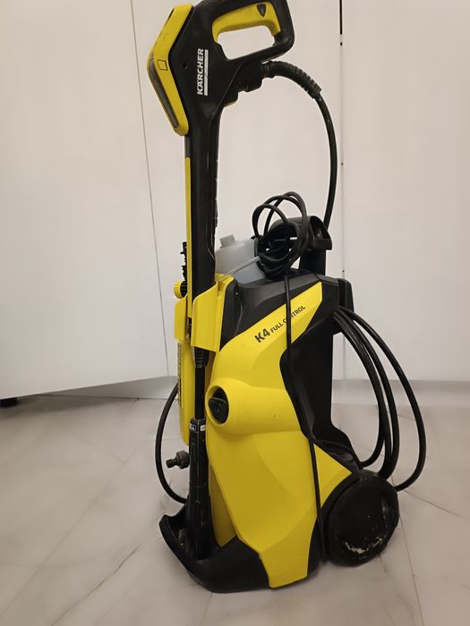 Водоструйка  KARCHER K4 Full Control