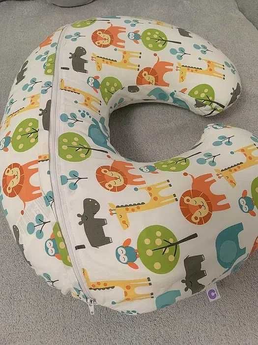 Perna de alăptare bebe gravida