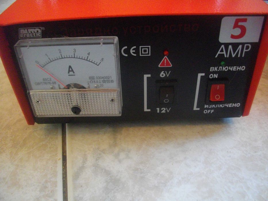 5-5,5Ампера-6/12 волта Зарядно Станция За Акумулаторни Батерии Френско