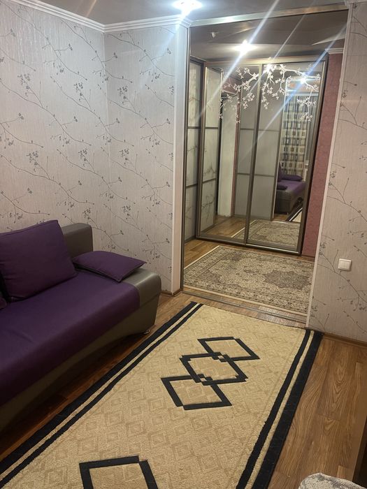 Продам квартиру 3-х комнатную