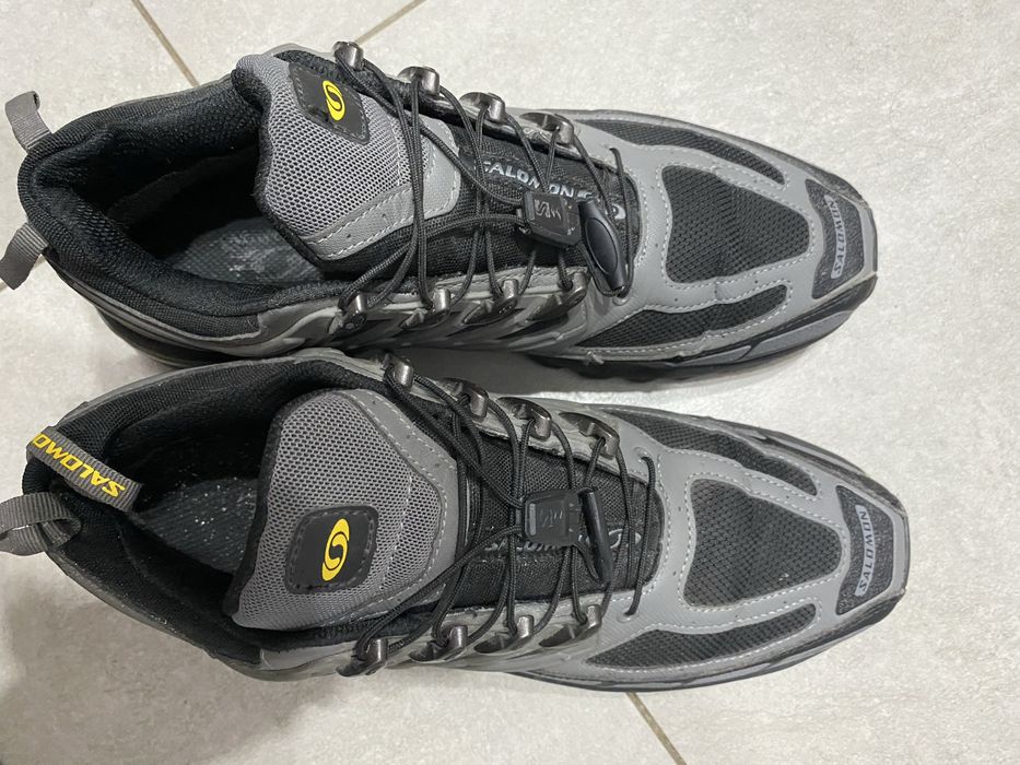 Salomon (обувь на весну/осень)