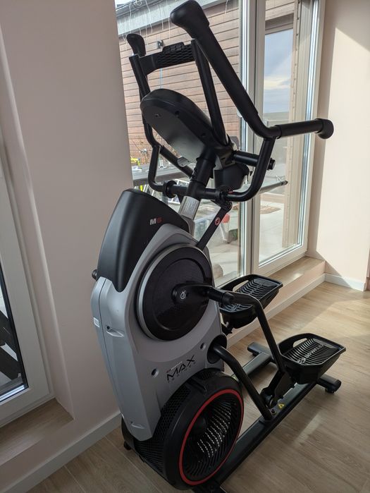 Bowflex max M6/ eliptica