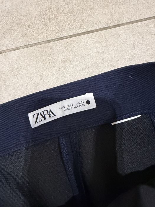 Къси панталони Zara