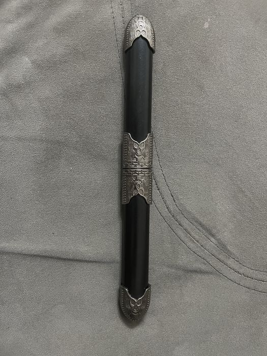 Нож двухсторонний