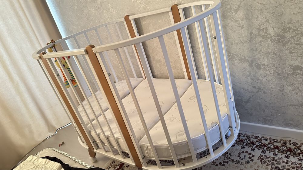 Детская кровать трансформер с маятником