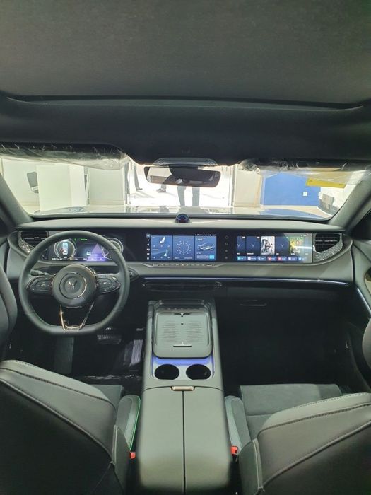 Voyah Free 2025 — 2