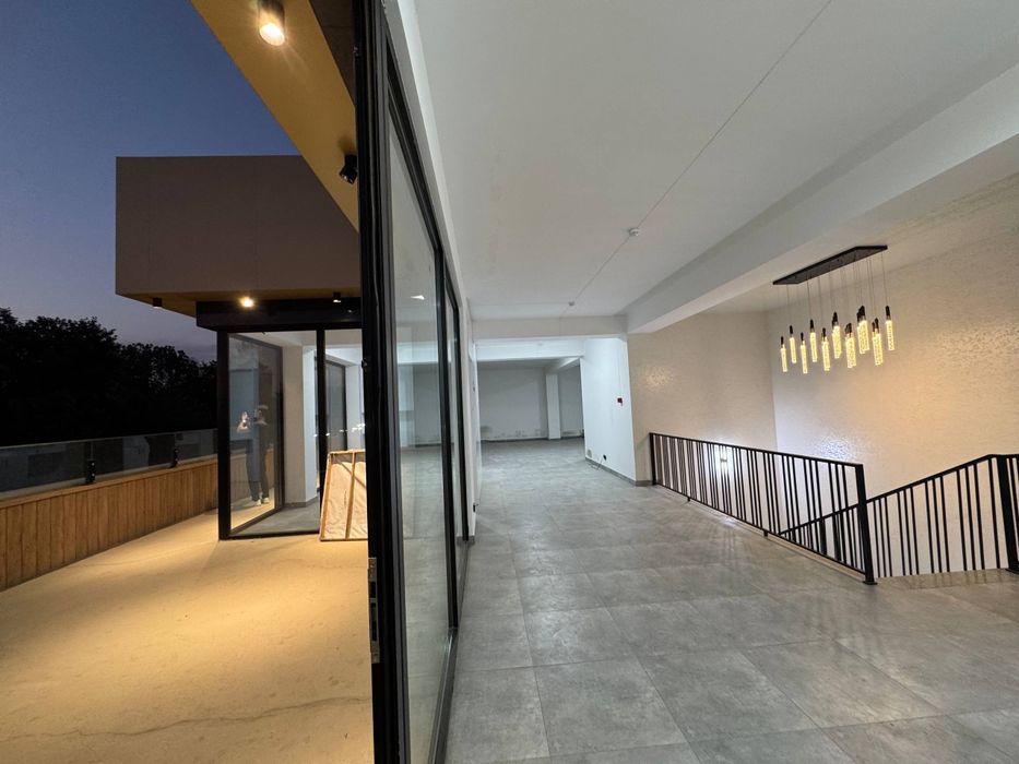 Arenda 185 kvadrat joy yo'l yuzasida