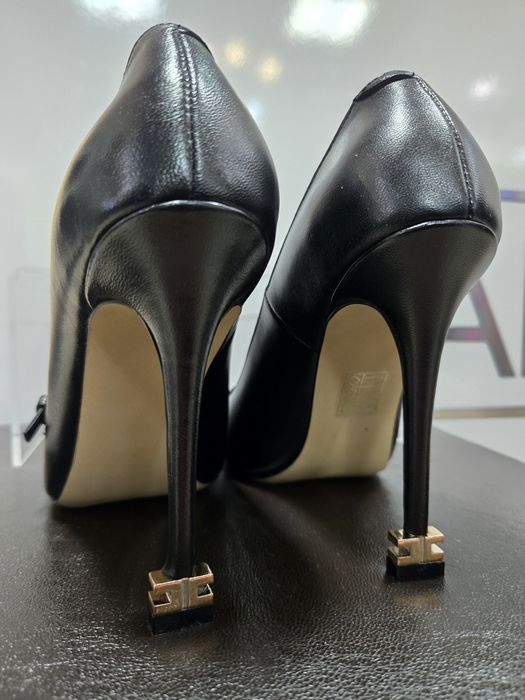 Обувки Elisabetta franchi  нови