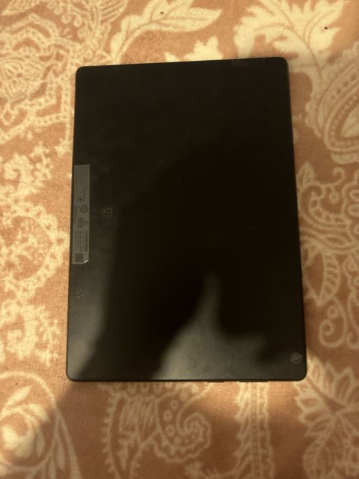 Tableta lenovo ca si noua