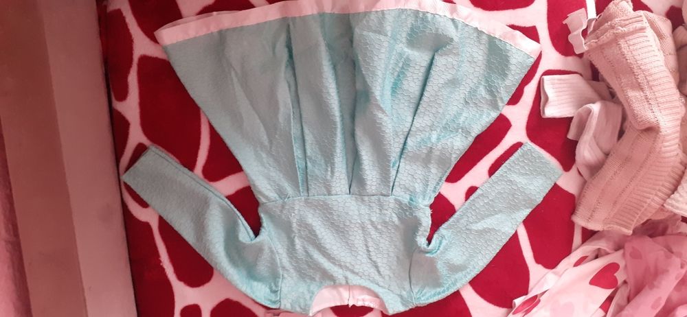 Vand lot de haine de fetita marimea 86-92