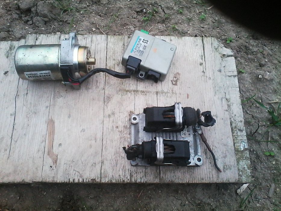 продавам части за опел агила 1000 кубика