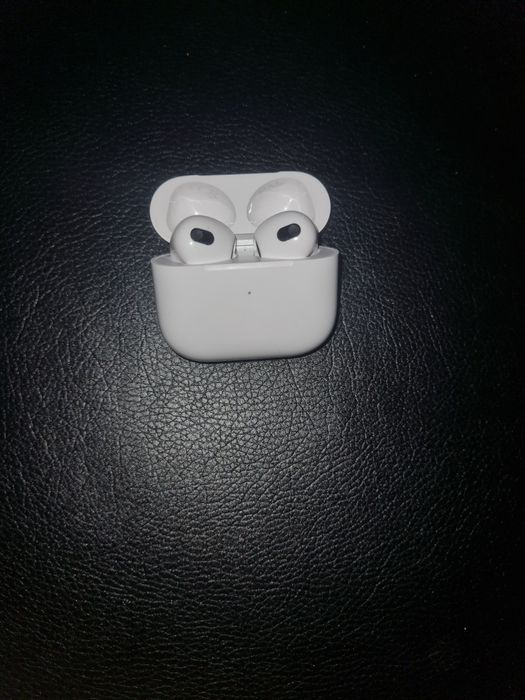 Продажа айрподс 3