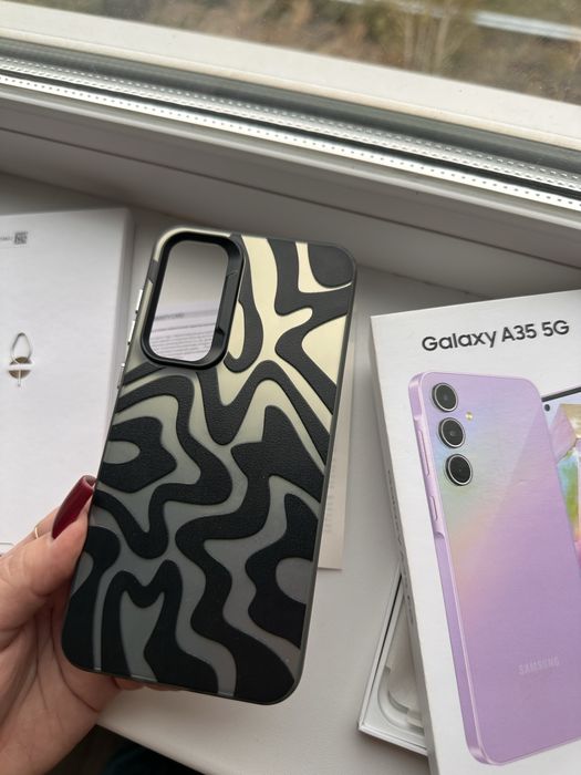 Продам смартфон samsung A35. 5G