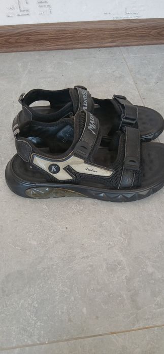 Обувь для подростка