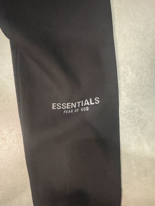 Долнище Essentials L размер