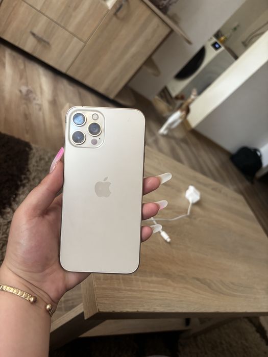 Iphone 12  Pro Max